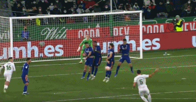 西甲+英甲串关解析 巴萨VS奥萨苏纳+莱顿东方VS斯蒂夫